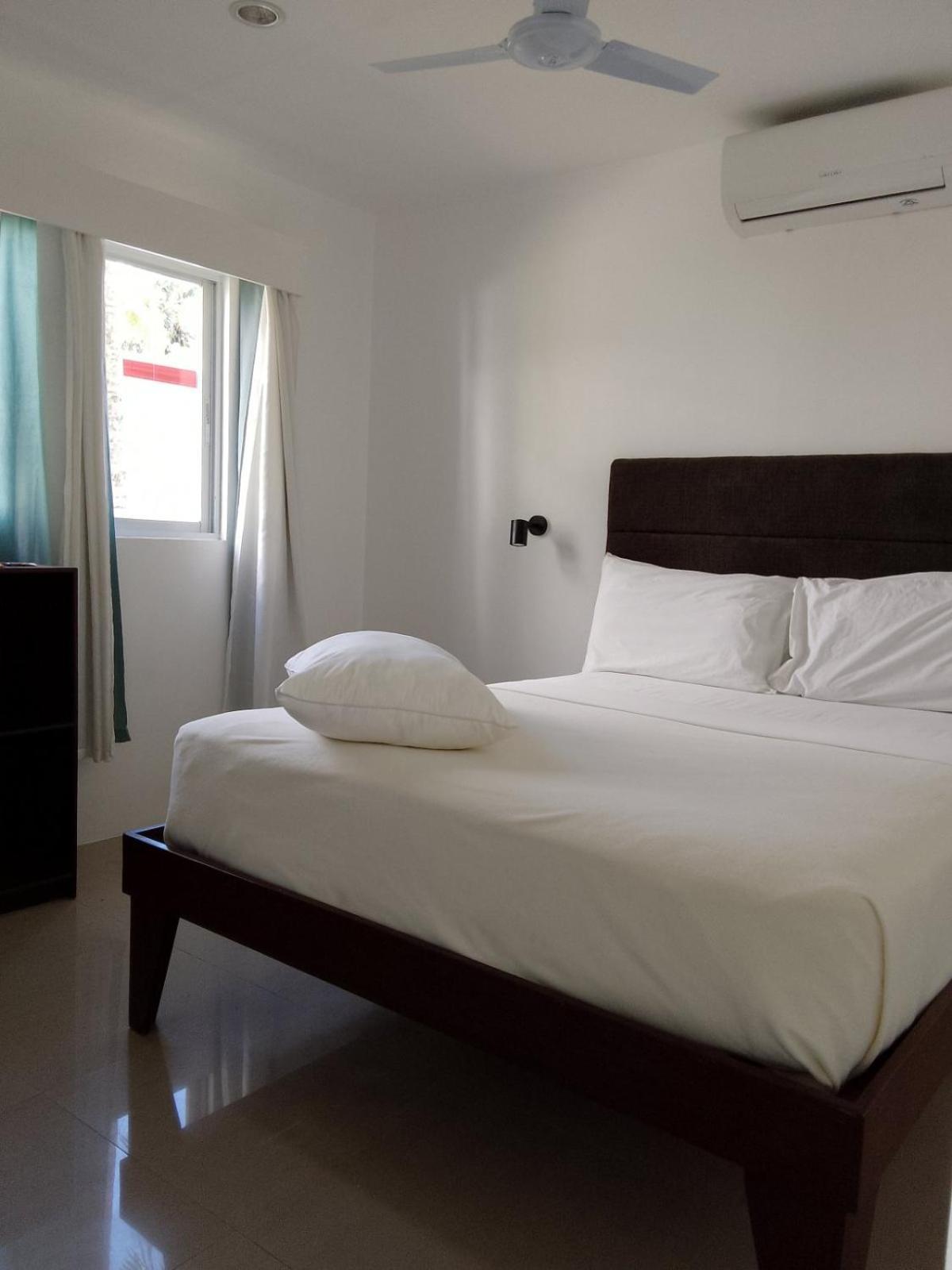 Heartland Hotel Serviced Rooms & Apartments. 팡라오 외부 사진