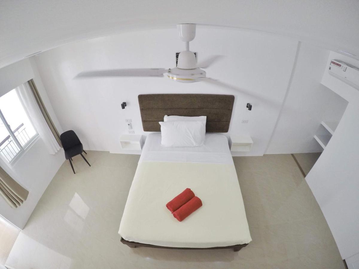 Heartland Hotel Serviced Rooms & Apartments. 팡라오 외부 사진